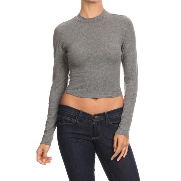 Cropped long sleeve top - Picture 2 of 3